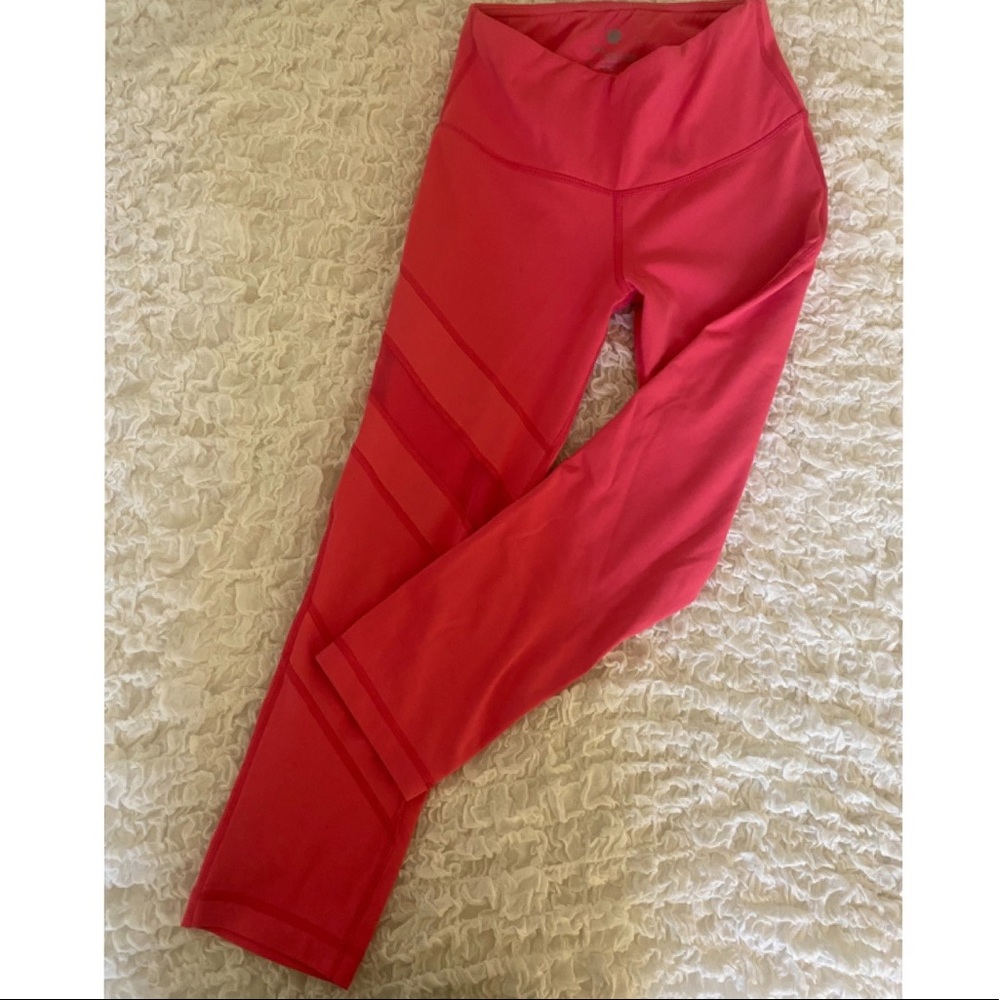 Cropped yoga leggings